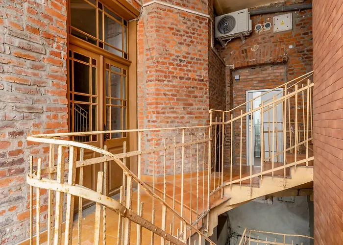 Old Town With Mezzanine By Bookinghost
